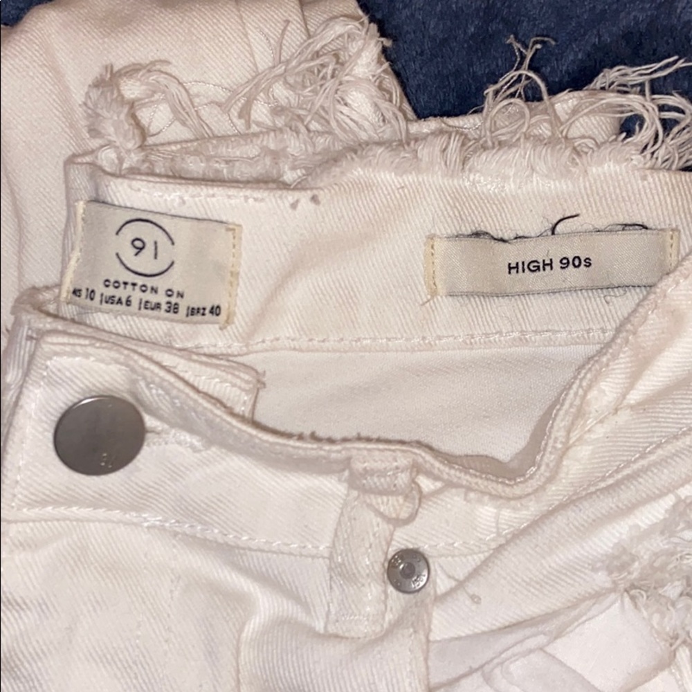 High Rise Mom Jeans - Picture 3 of 4